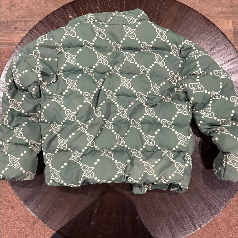 Green Patterned Puffer Jacket - Picture 6 of 7